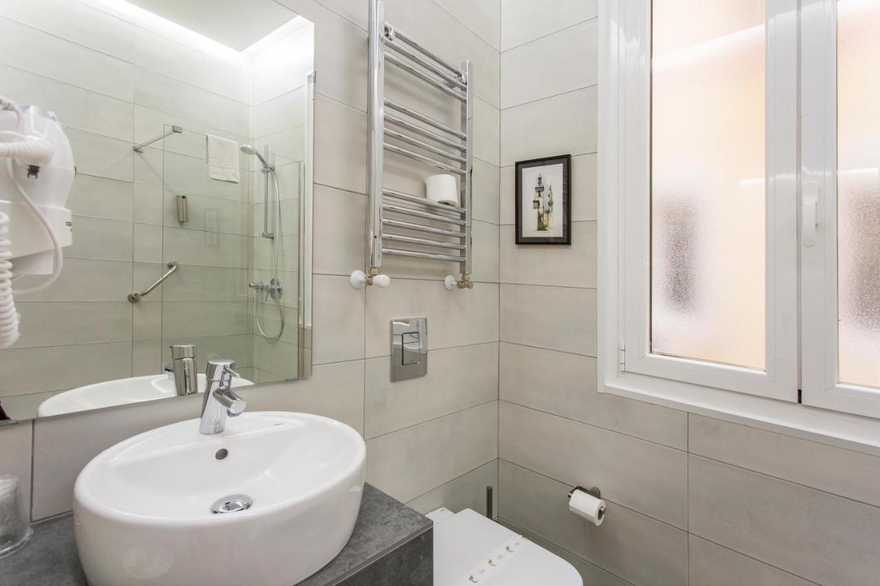 Guest house Manuela By Gaiarooms