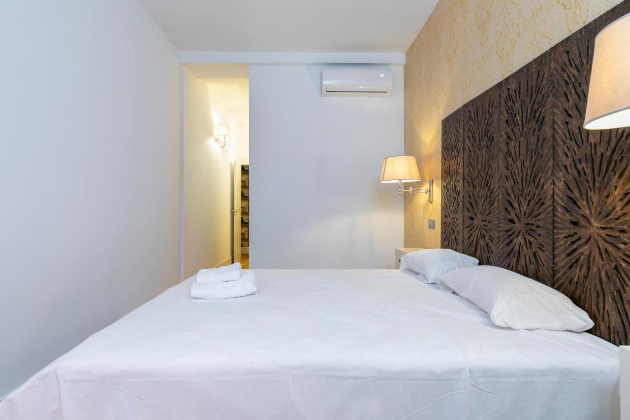 Apartment Homeabout Premium Malasana Madrid