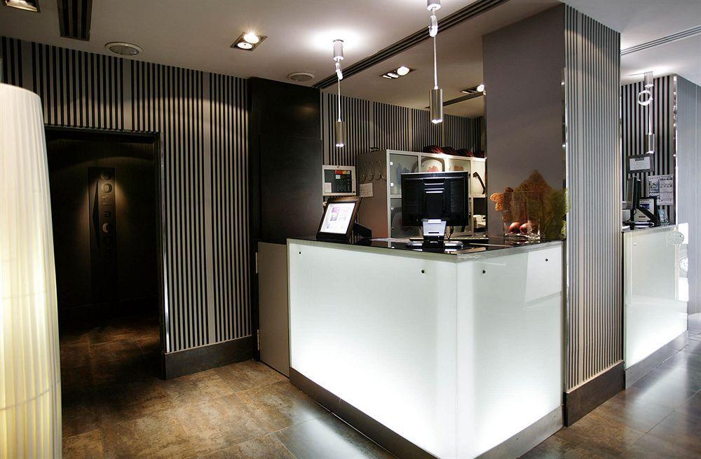 Hotel Petit Palace Plaza Espana 4*