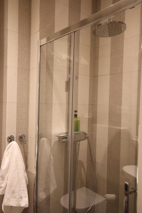 Apartment Garcia Paredes Solo Adultos Madrid