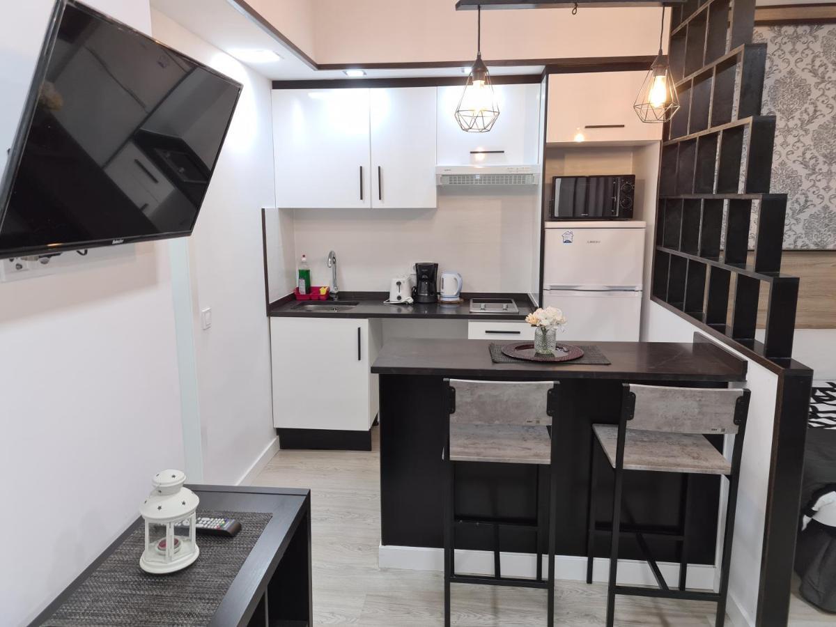 Apartamento M-a Estudio Ejecutivo Madri