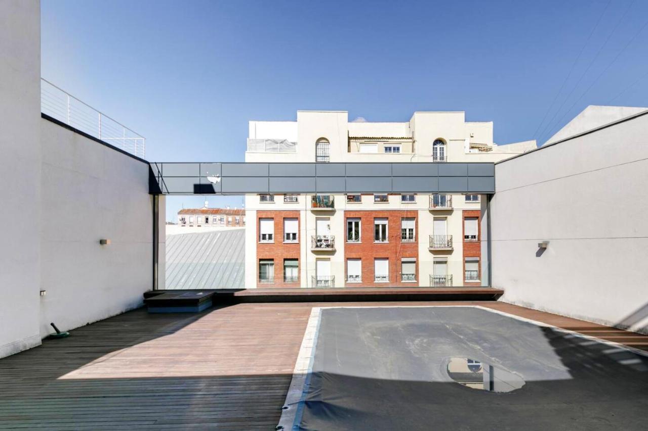 Cozy In 70 M² Pool * Madrid