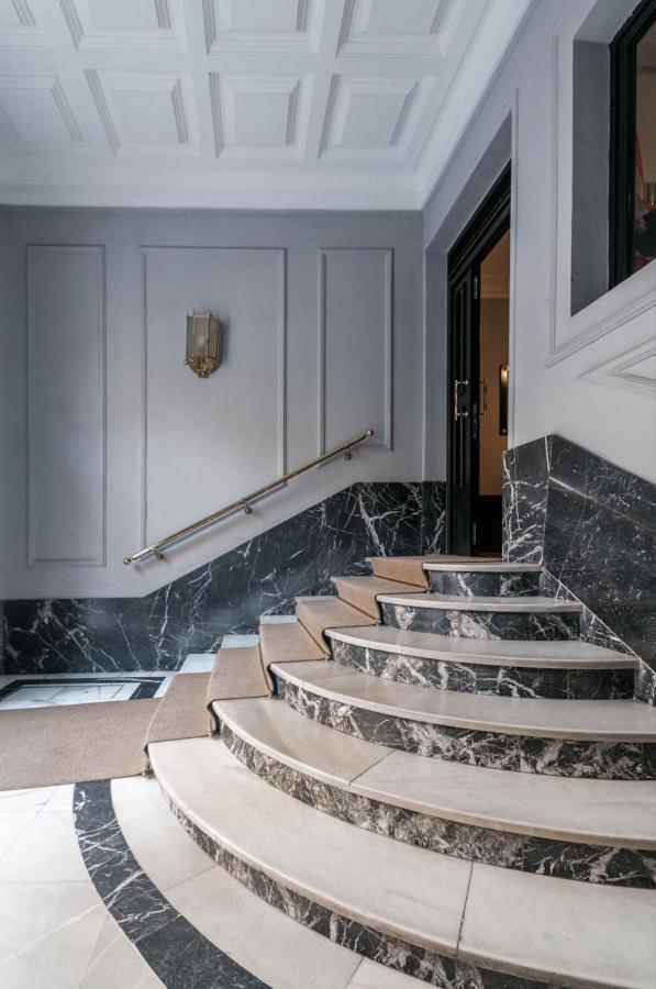 Hauzify I Salamanca Apartment Madrid