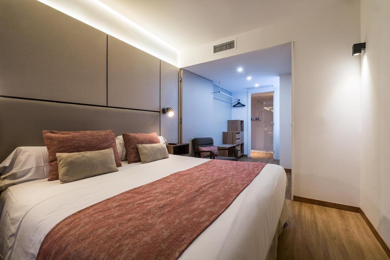 Apartamento Pierre & Edificio Eurobuilding 2 Madri