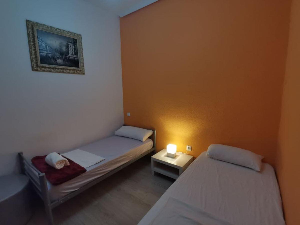 Casa de hóspedes Arvin Hostal *