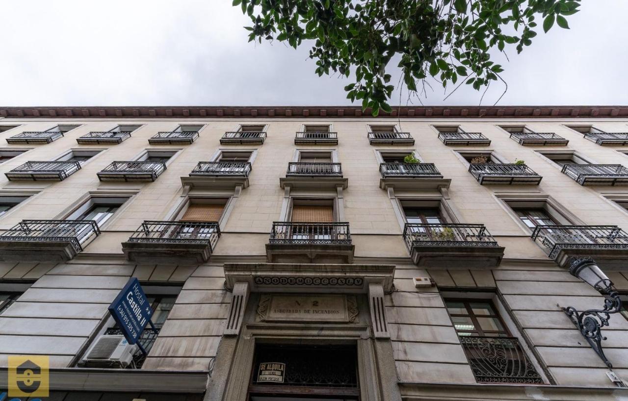 Lofts Puerta Del Sol Apartment *