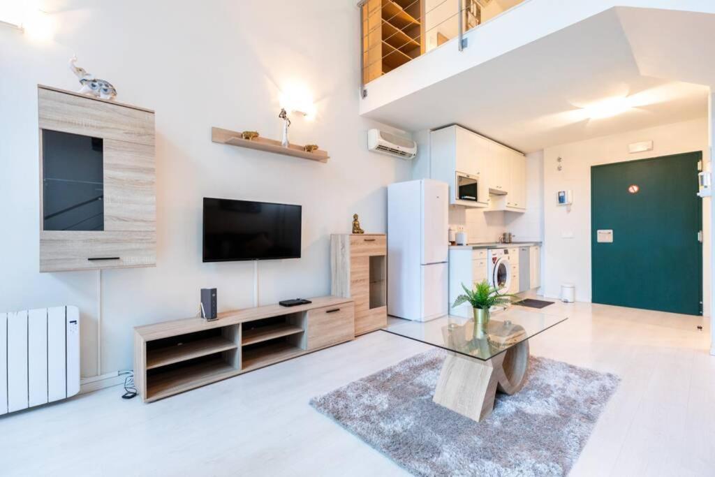 Apartment Oshun Sanchinarro *