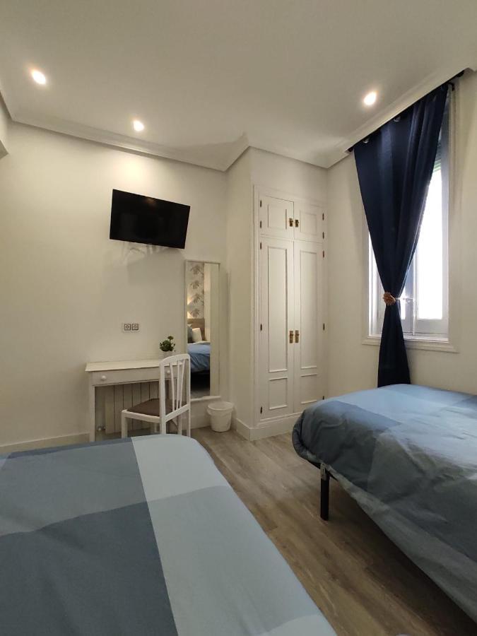 Alfaro Guest house 2*
