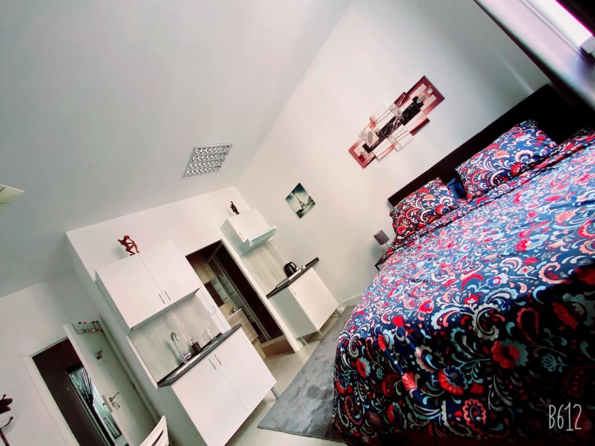 Parsa House Guest house Madrid