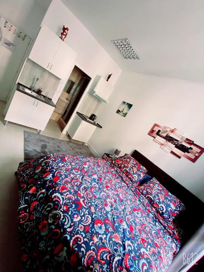 Parsa House Guest house Madrid