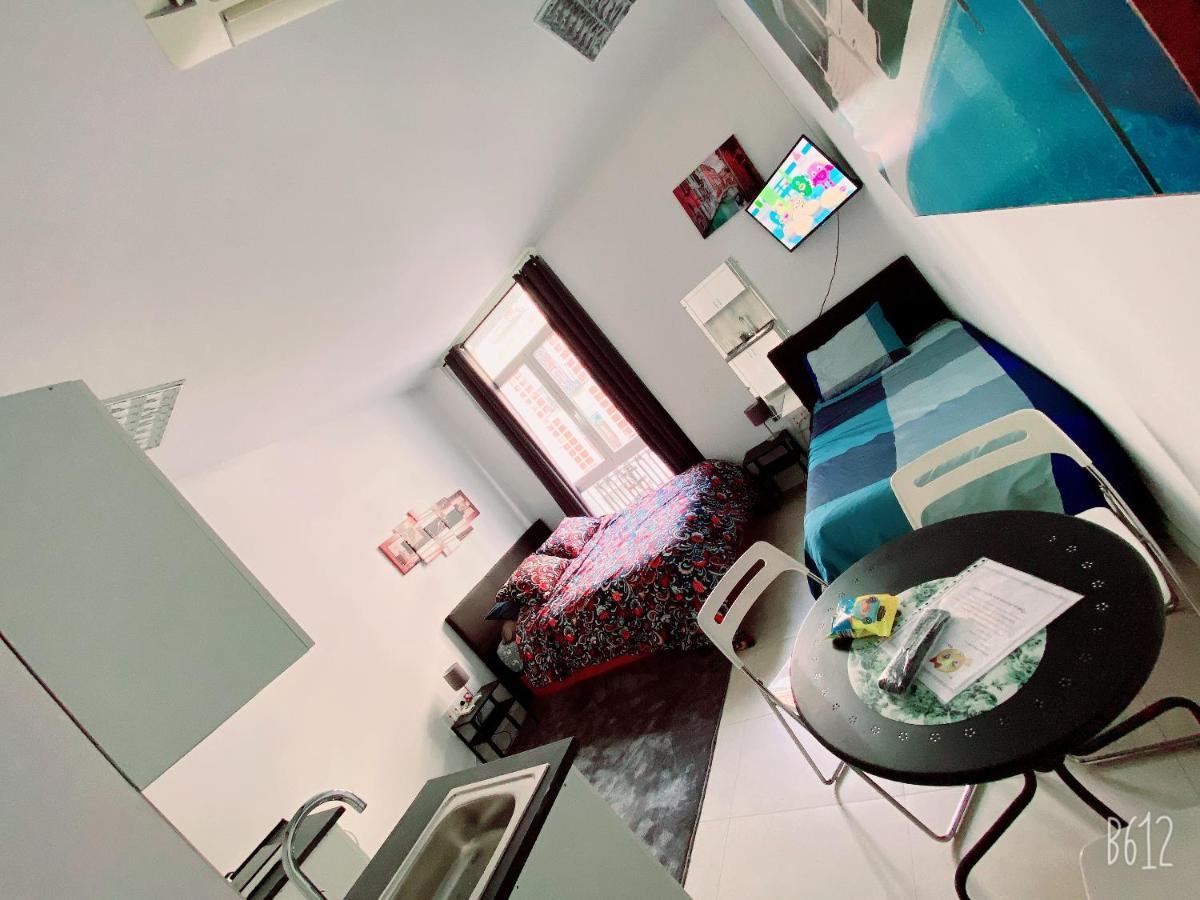 Parsa House Guest house *