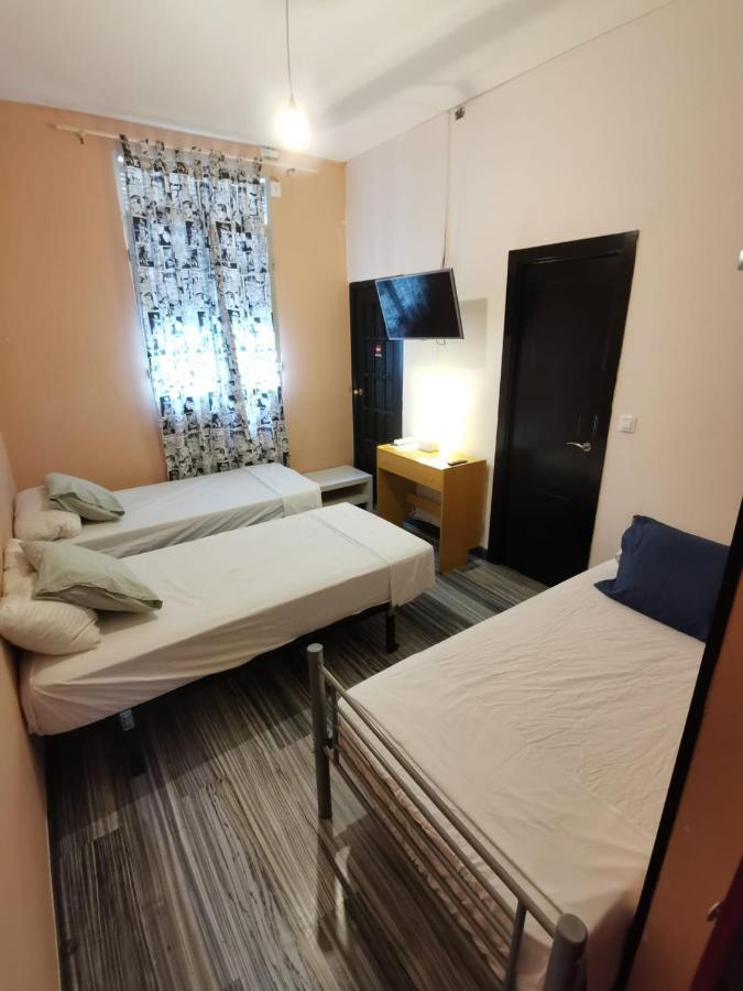 Arvin Hostal Casa de hóspedes Madri