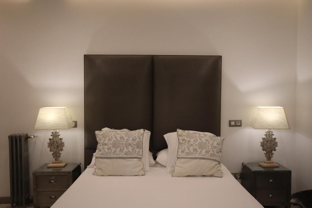 Garcia Paredes Solo Adultos Apartment Madrid