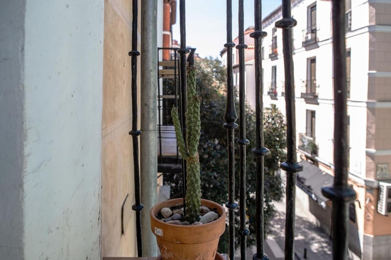 Apartment Modern 3 Bedroom In La Latina 10 Minutes To Metro Madrid