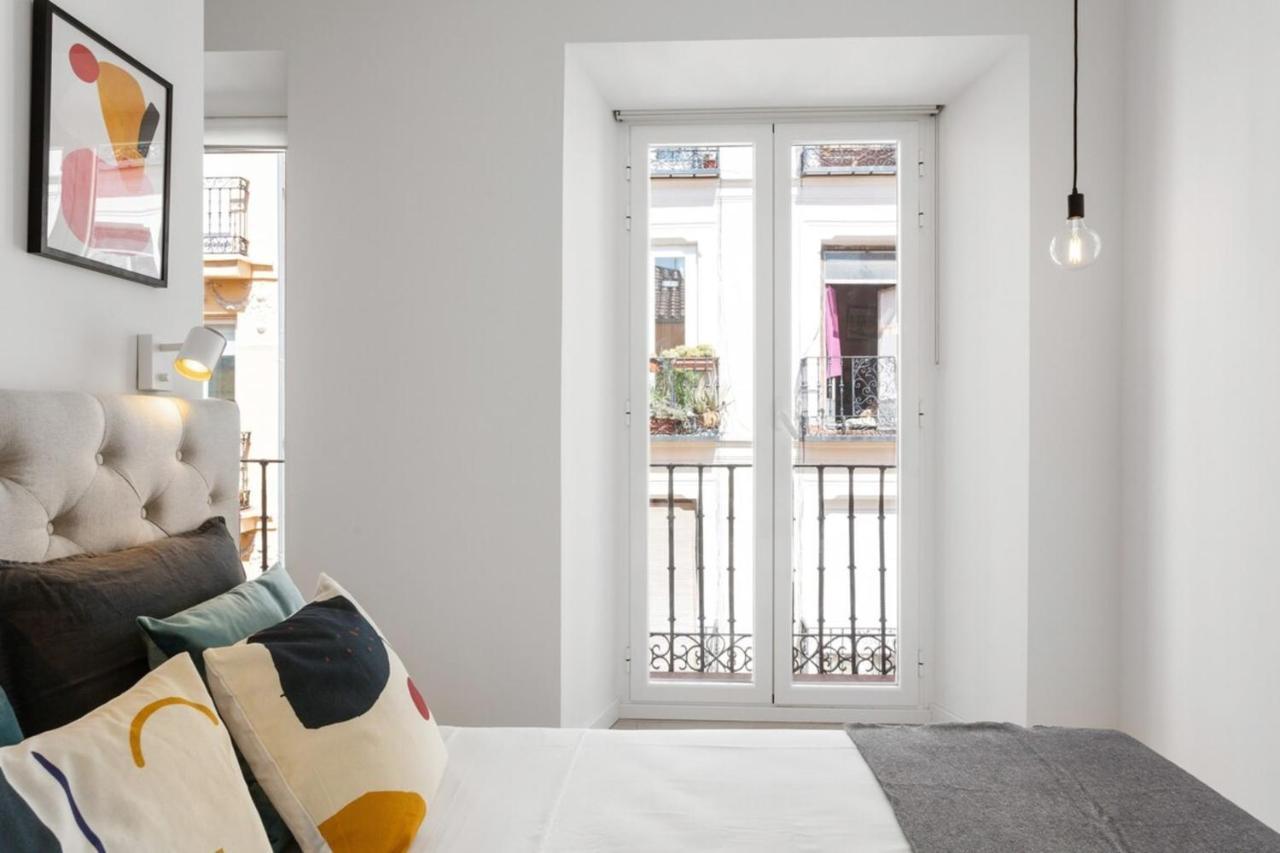 Modern 1 Bedroom Near Lavapies Madri
