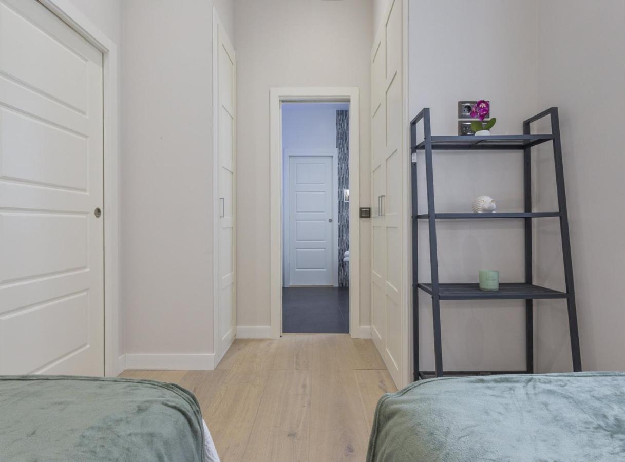 Apartment Charming Center For 4 Perfect Location, Espoz Y Mina Iii
