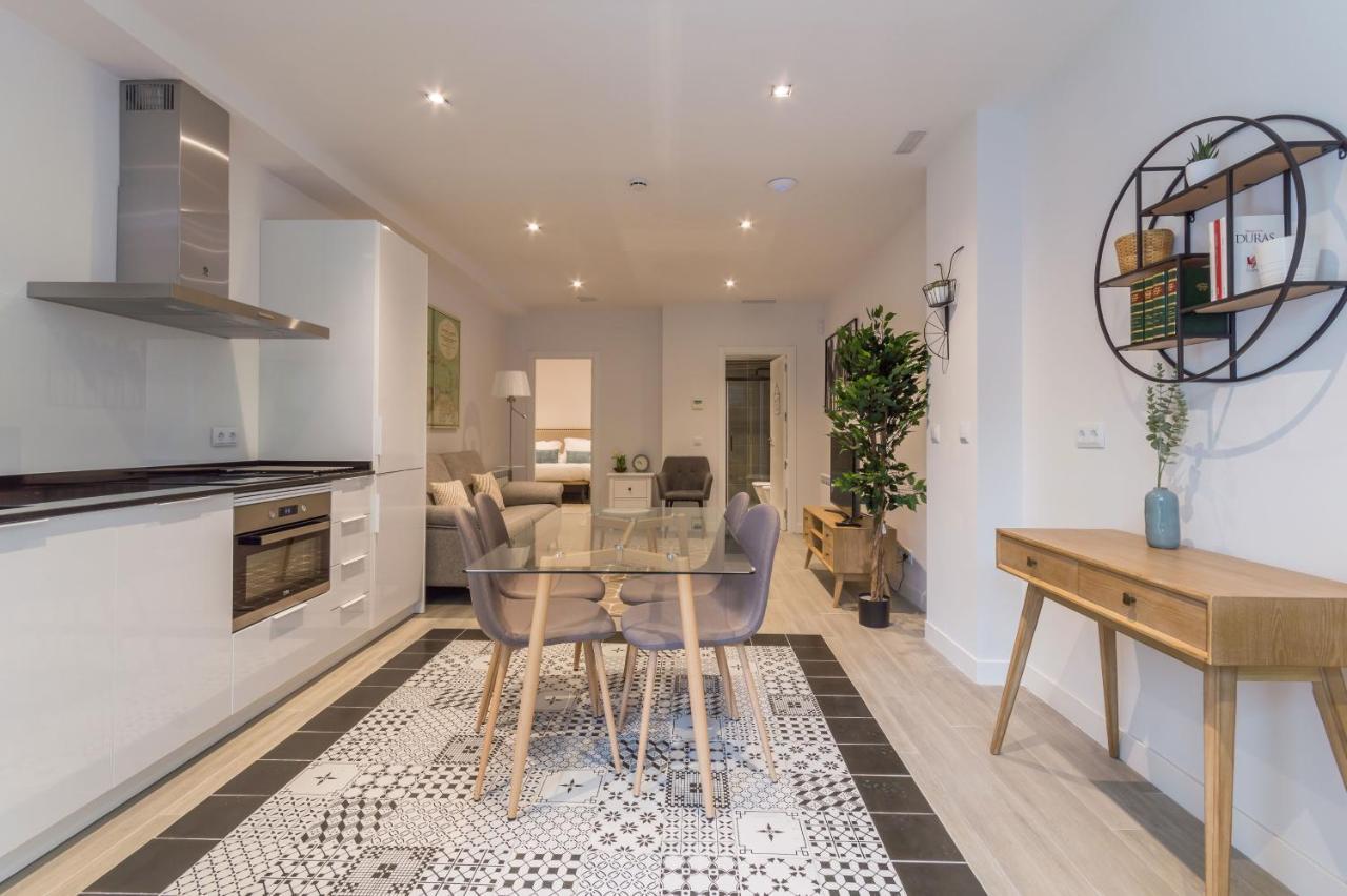 Avenida America En Capital Apartment Madrid
