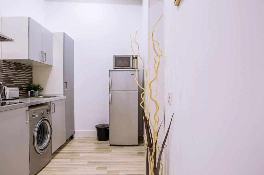 Apartment Calle Huertas Corazon By Regalatemadrid