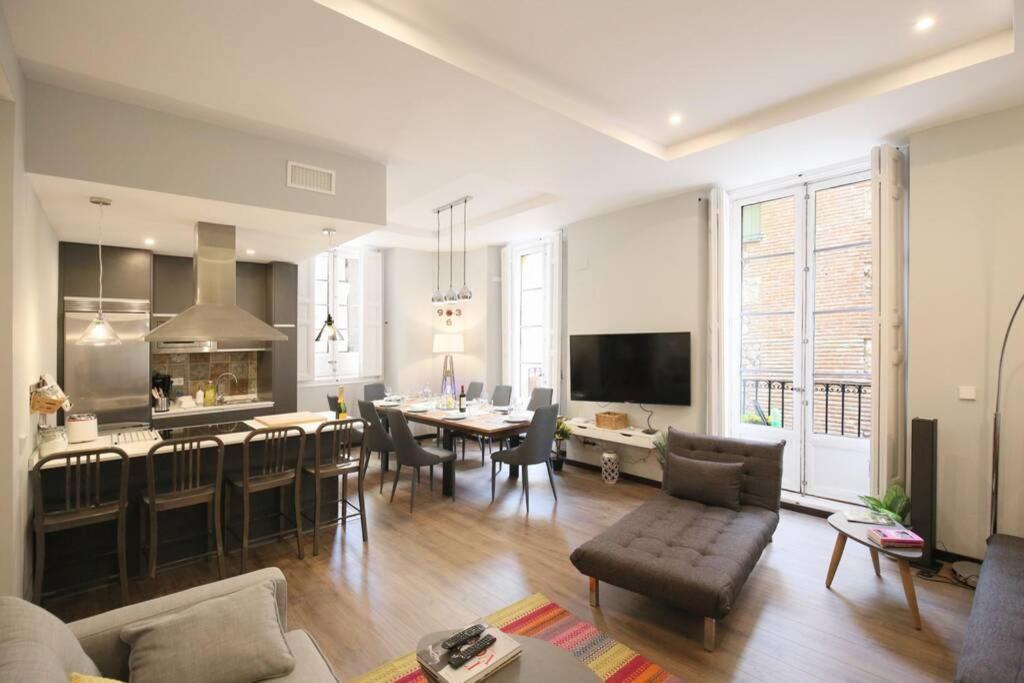 Apartment Agradable Apartamento En El De Los Austrias Madrid