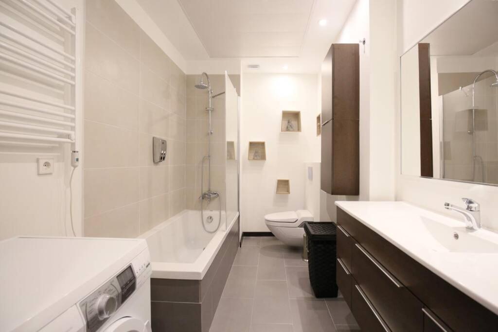 Agradable Apartamento En El De Los Austrias Apartamento