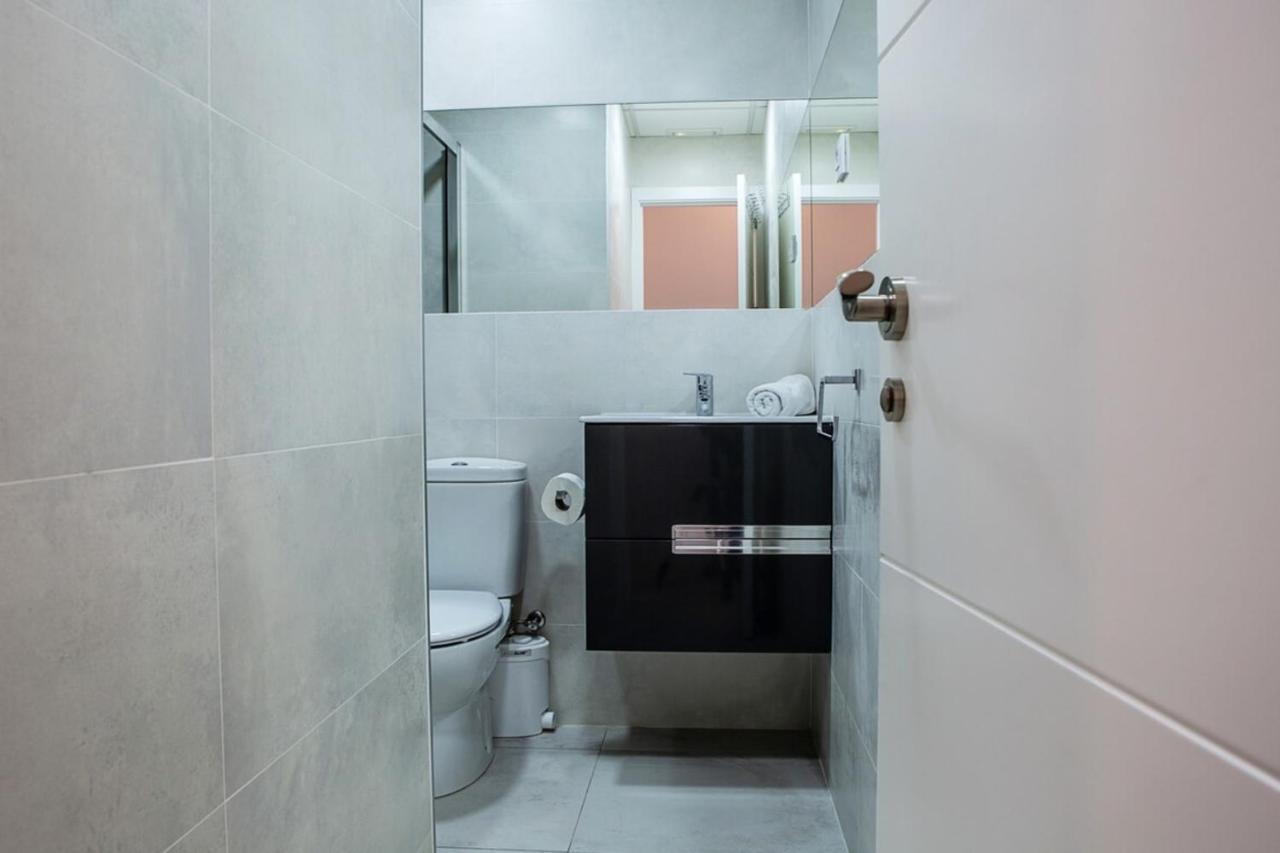 Apartment Modern 3 Bedroom In La Latina 10 Minutes To Metro