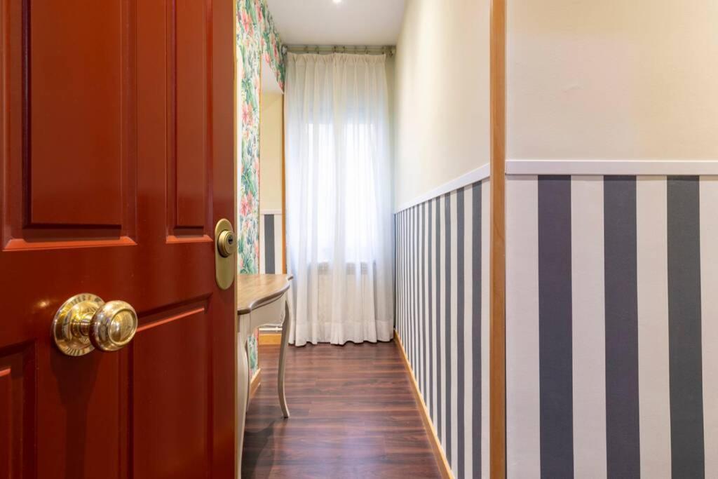 Homeabout La Latina Madri