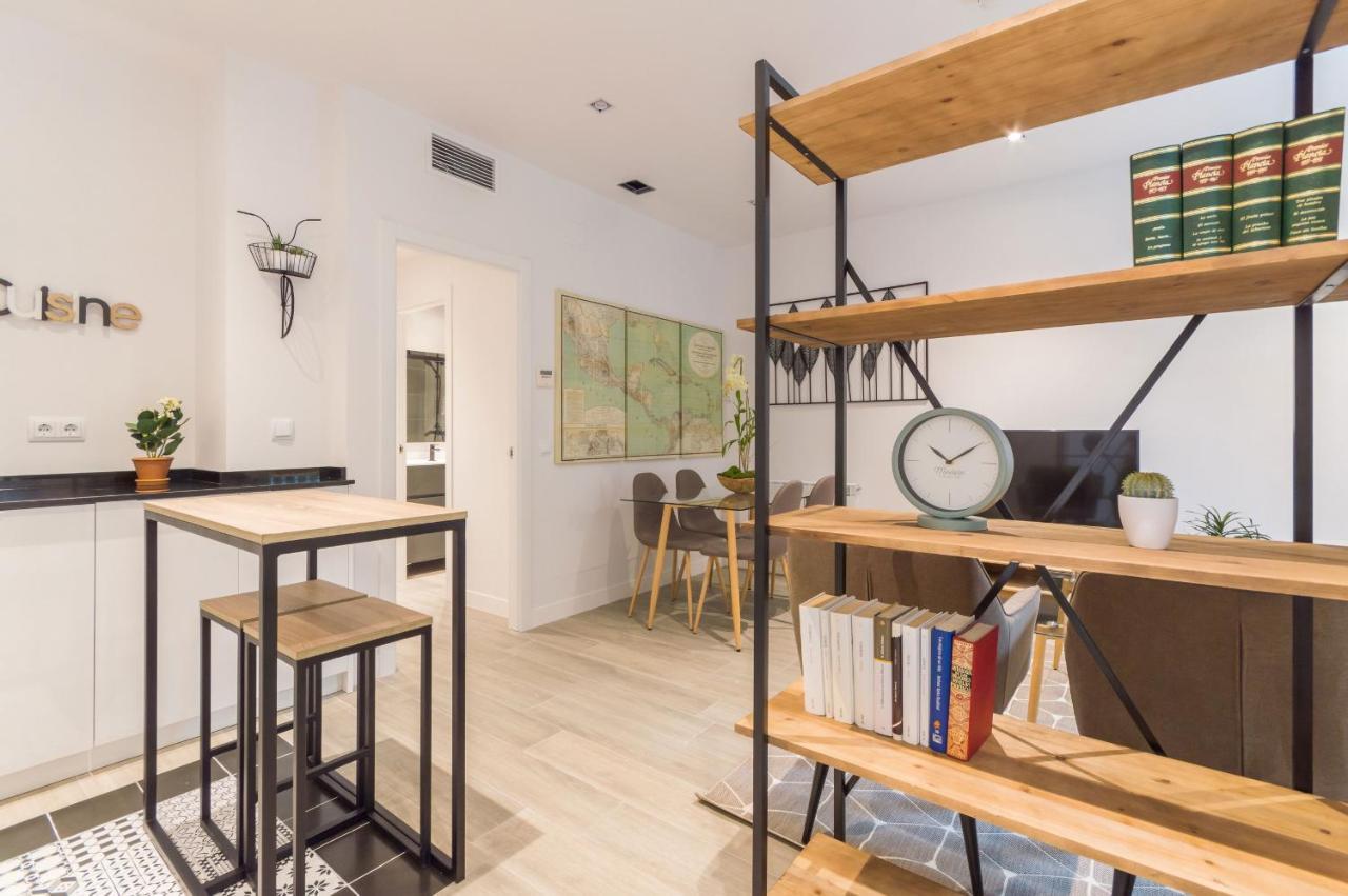 Apartment Avenida America En Capital *