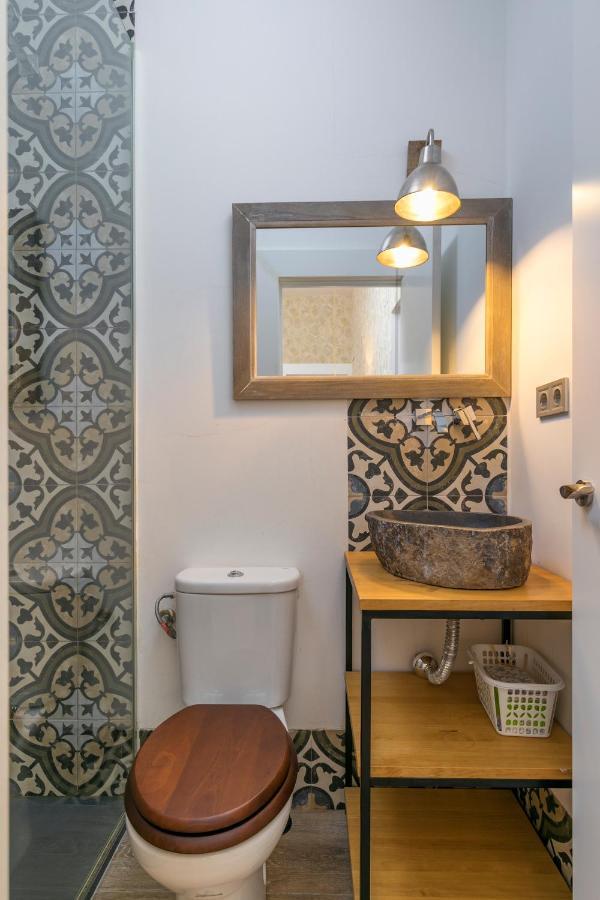 Homeabout Diego De Leon Ii Apartment *