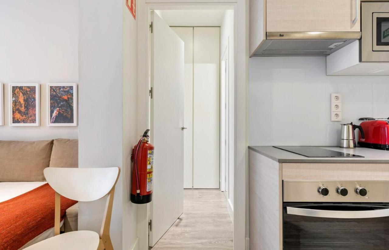 Bnbholder Charming & Stylish Iii Chueca Apartamento Madri