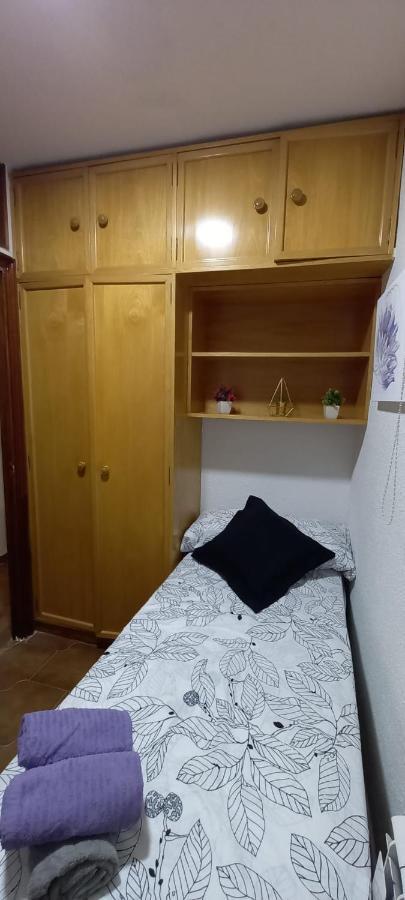 Azul Vallecas Apartment Madrid