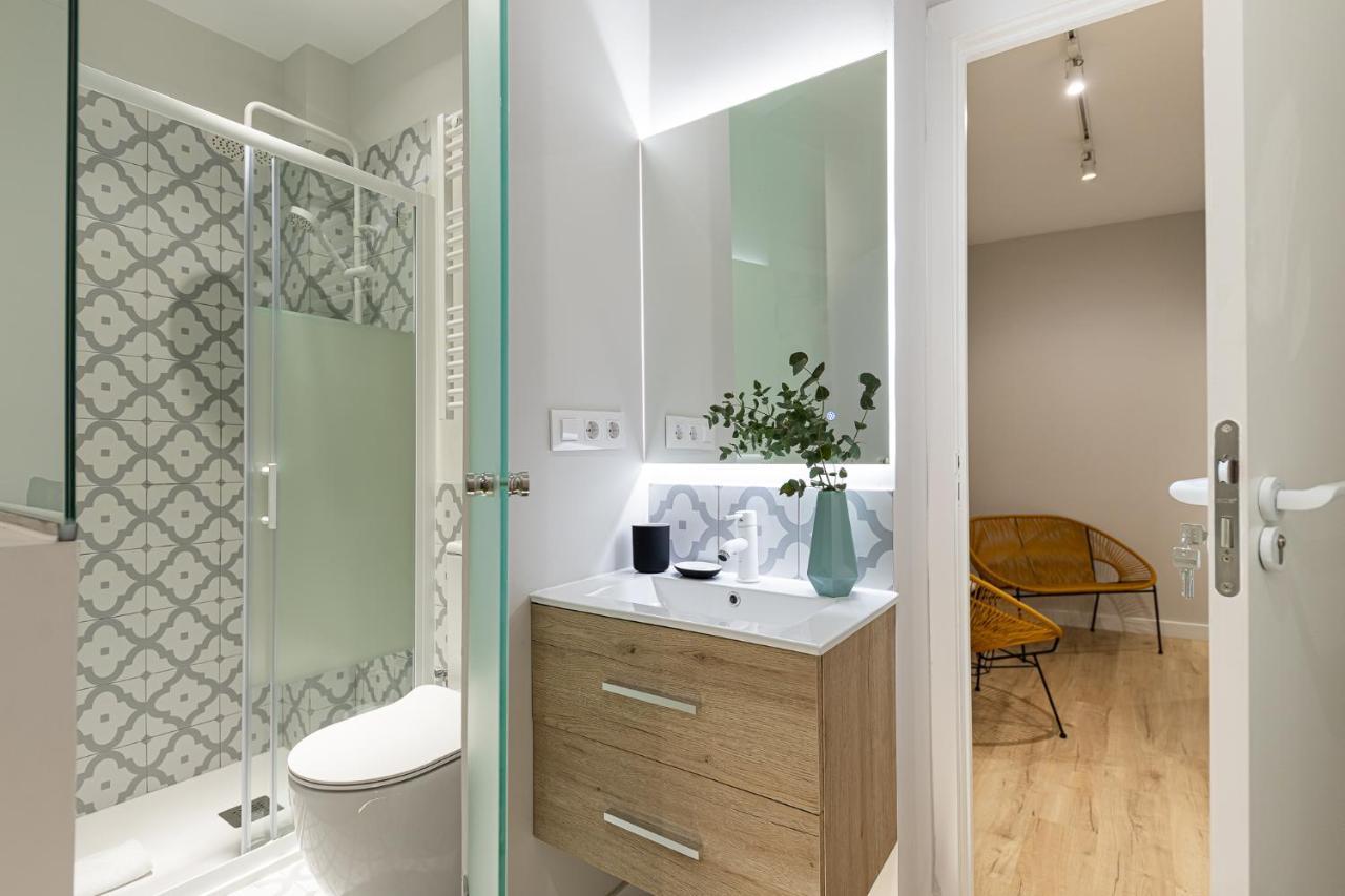 Waou Don Quixote Letras Apartamento Madrid