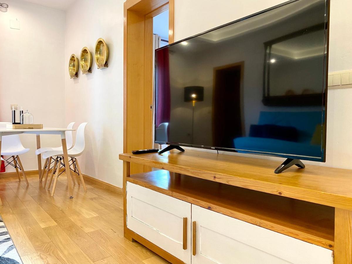 Charming Huertas Ii Apartment