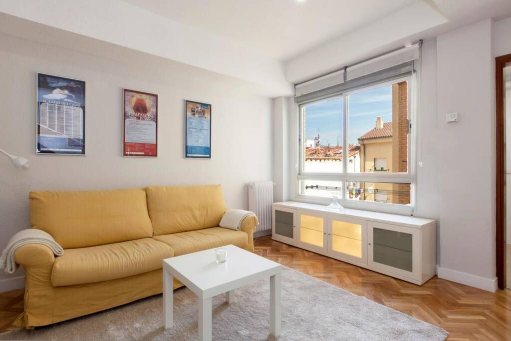 Homeabout Lavapies I Apartment