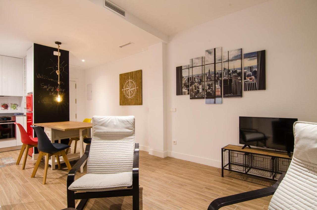FANTÁSTICO (3H + 2B) Palacio Real Apartamento *