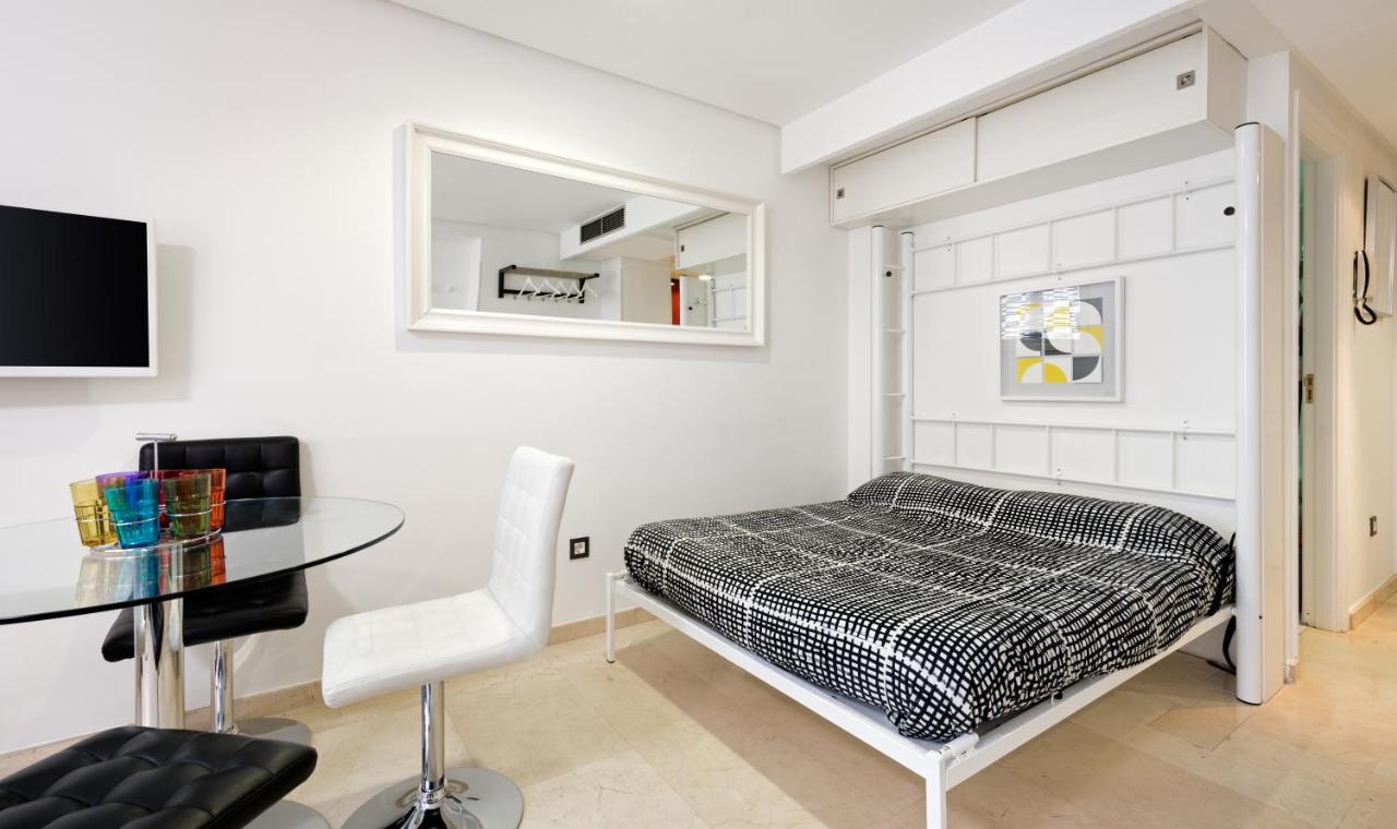 Retiro-ibiza Alquiler Temporal-hospitales Apartment