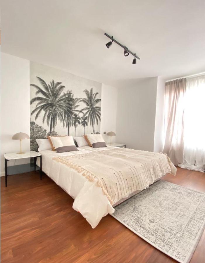 Apartment Plaza De Castilla Iii - Ubicacion Privilegiada Y Estilo Moderno