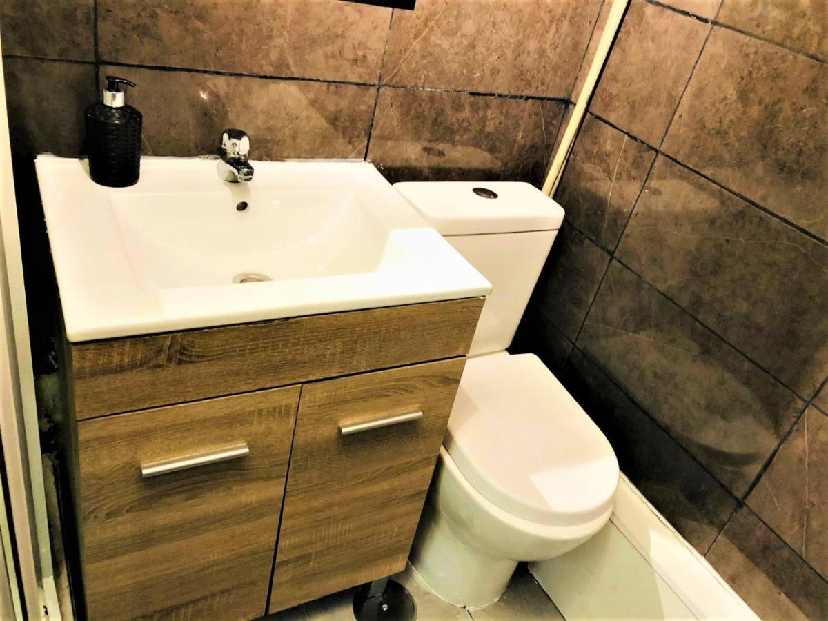 Deluxe Center Madrid