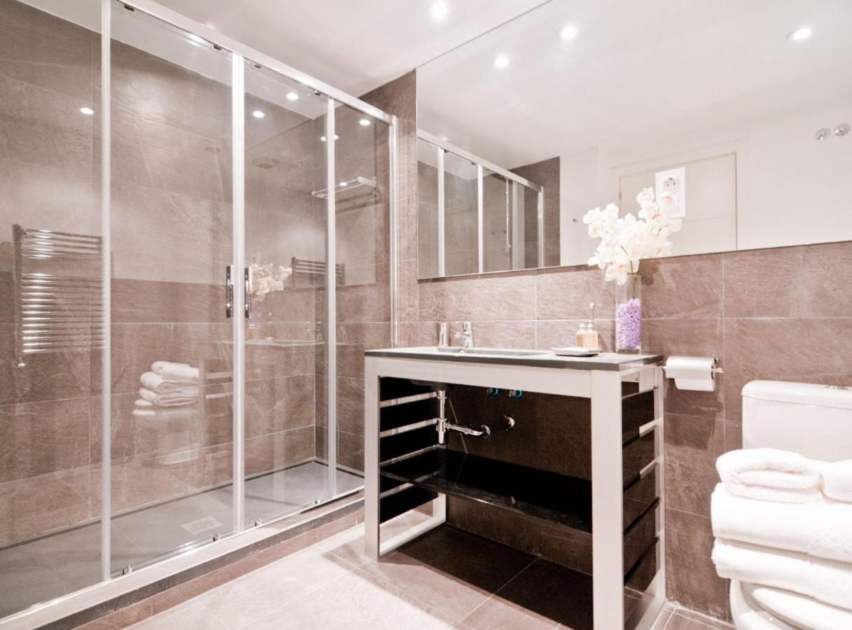 Spacious Temporary In Argueelles Close To Moncloa, Chamberi & Gran Via, Princesa V * Madri