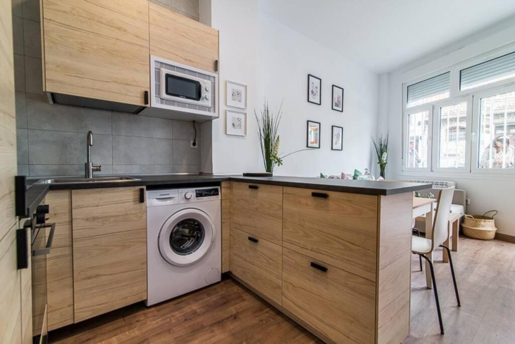 #15pin-2 De Un Plaza Castilla Apartment Madrid