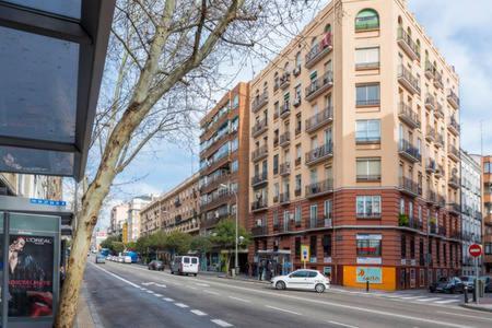 Homestay Luminosas Y Acogedoras
