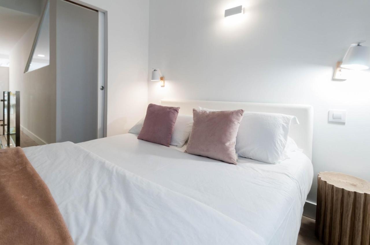 Hellenhost - Gran Via Apartment *