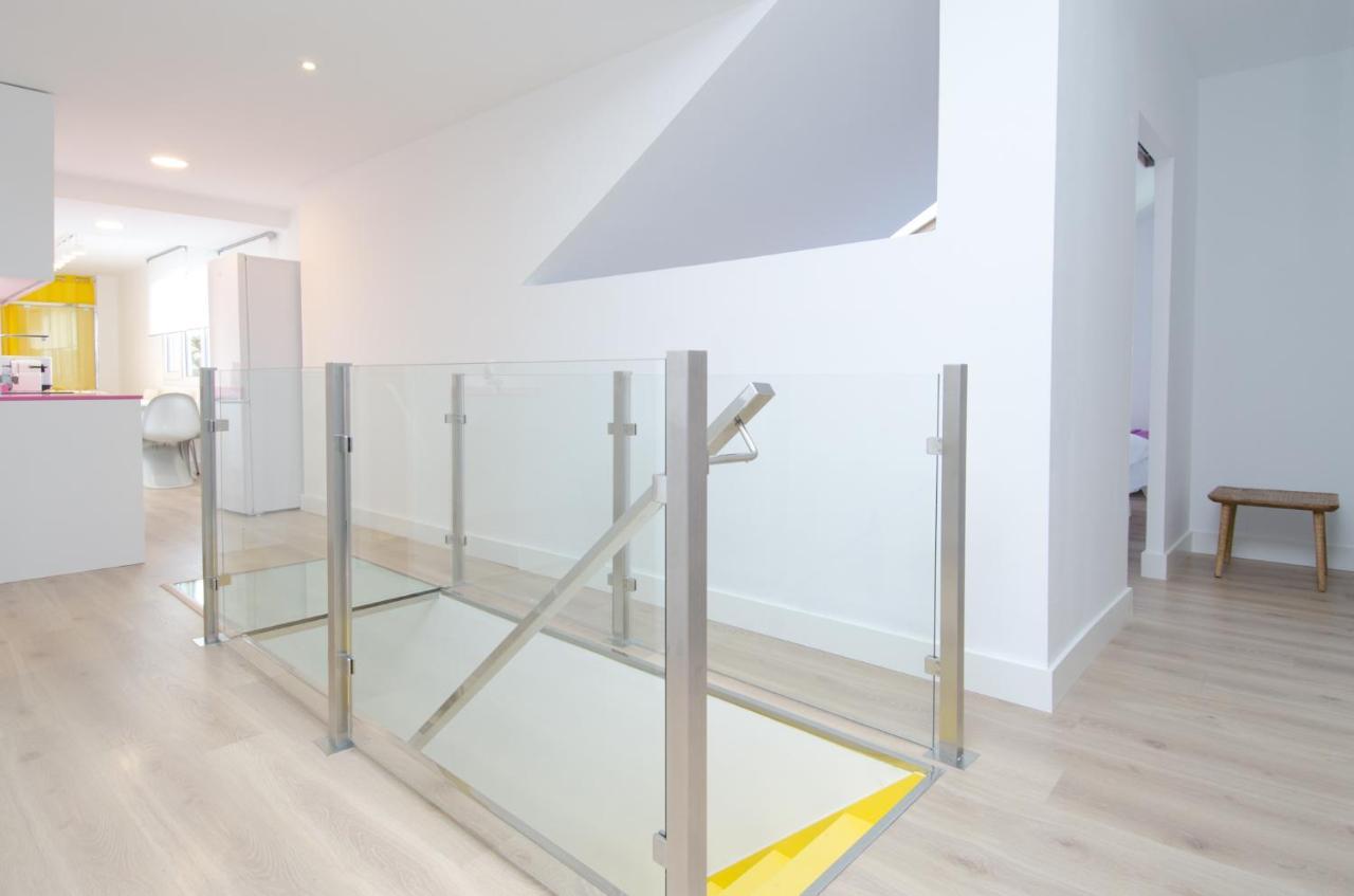 Hellenhost - Gran Via Apartment