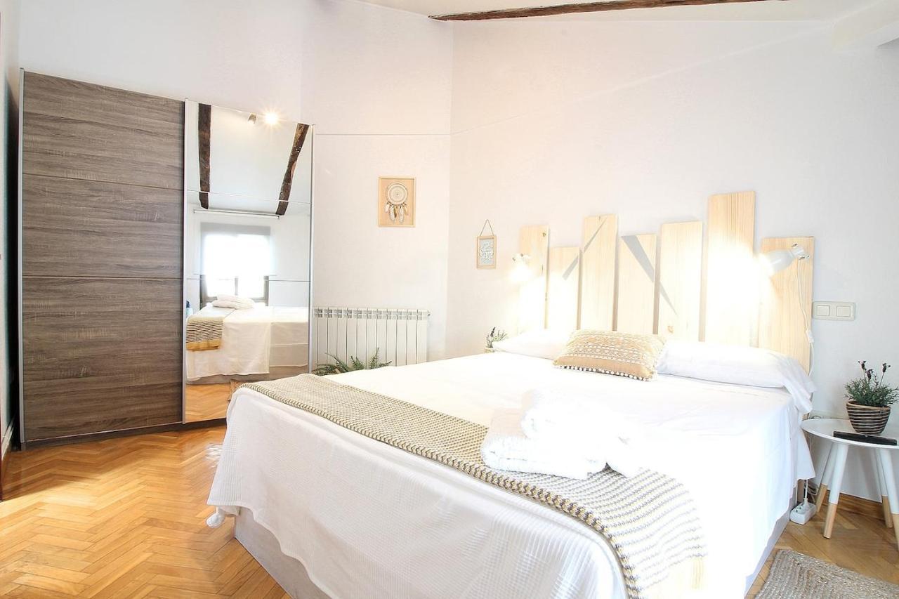 Charming Gran Via Iv Apartment *