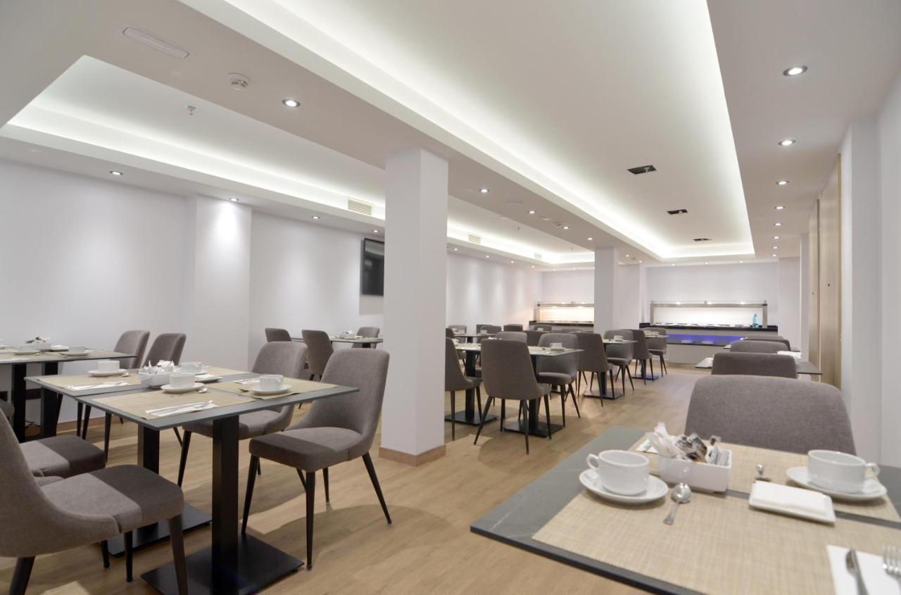 Uve Marcenado Hotel Madri