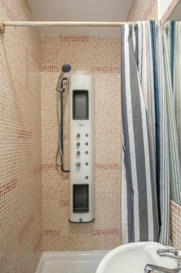 Apartment Guernica Iii Madrid