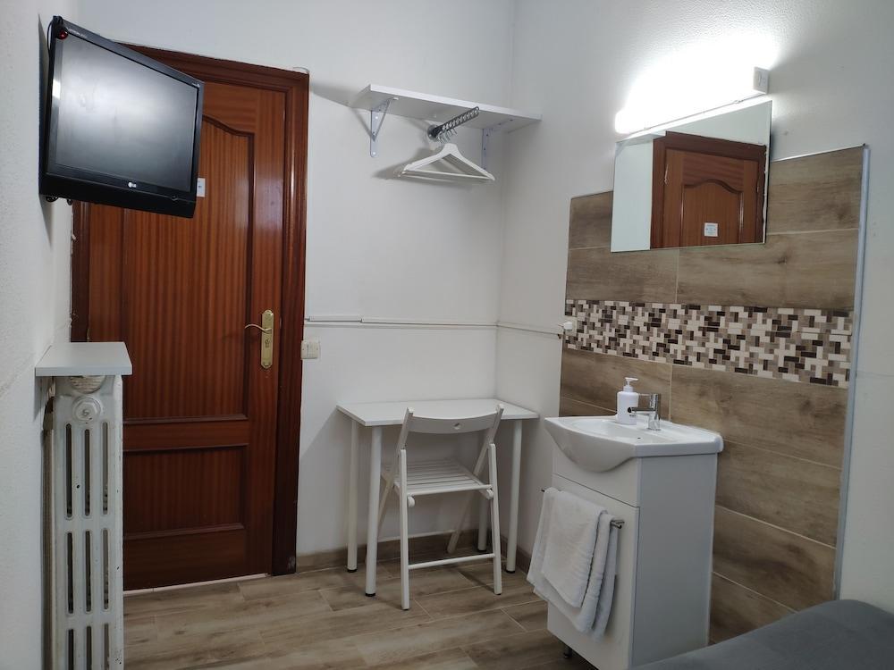 Guest house Cervantes Madrid