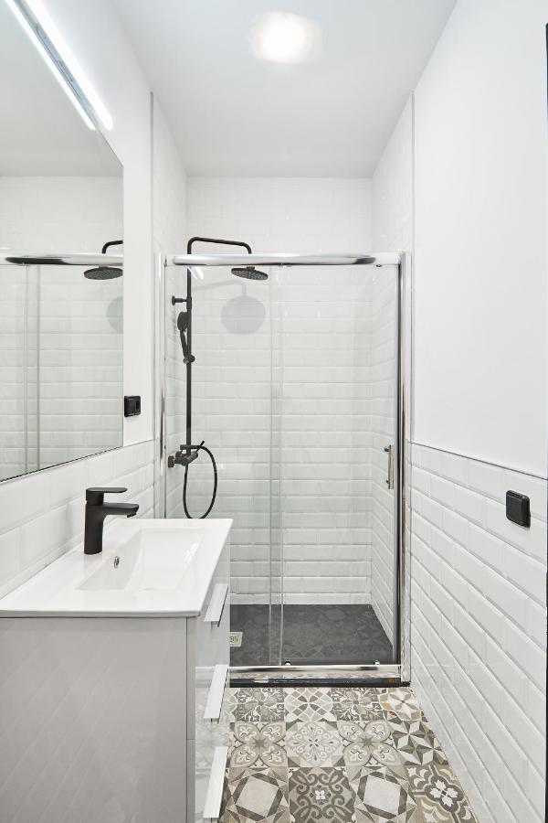 Padilla V, By Presidence Apartment Madrid