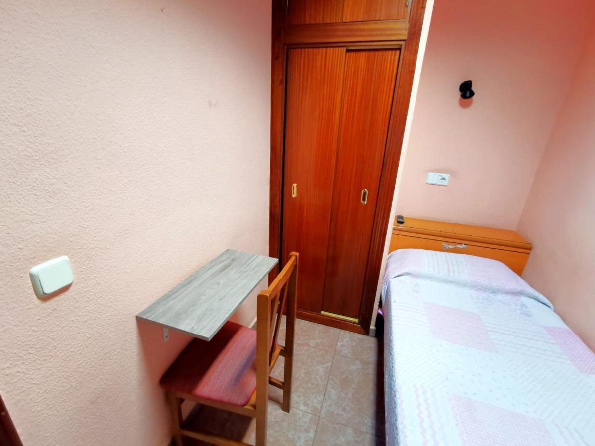 Casa De Huespedes La Asturiana Guest house Madrid