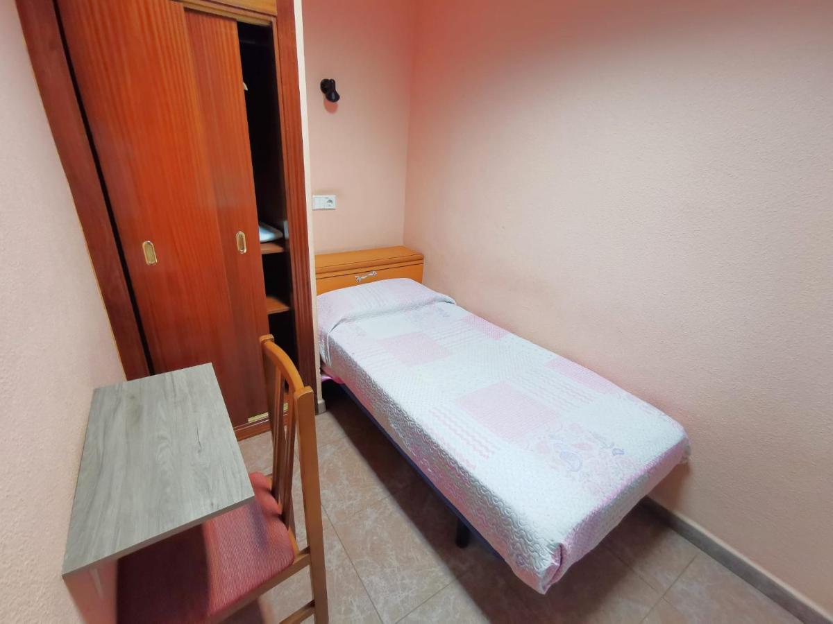Casa De Huespedes La Asturiana Guest house
