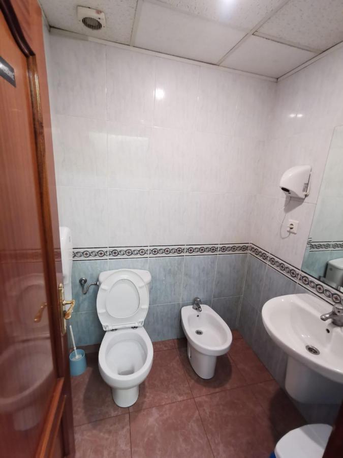 Casa De Huespedes La Asturiana Guest house